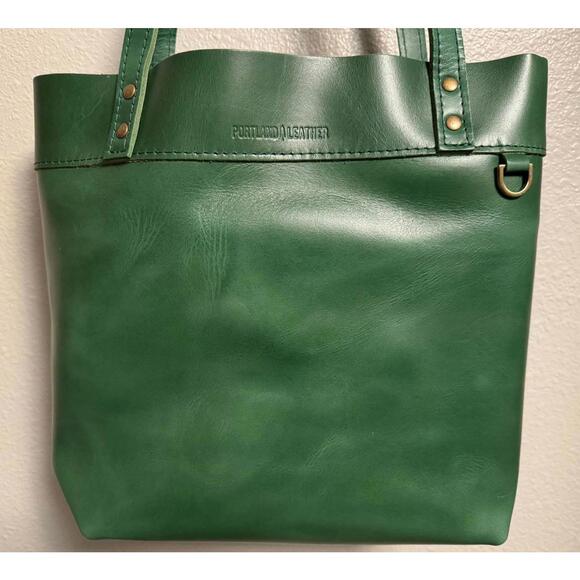 Portland Leather Goods Montana Tote Bag - Picture 3 of 12